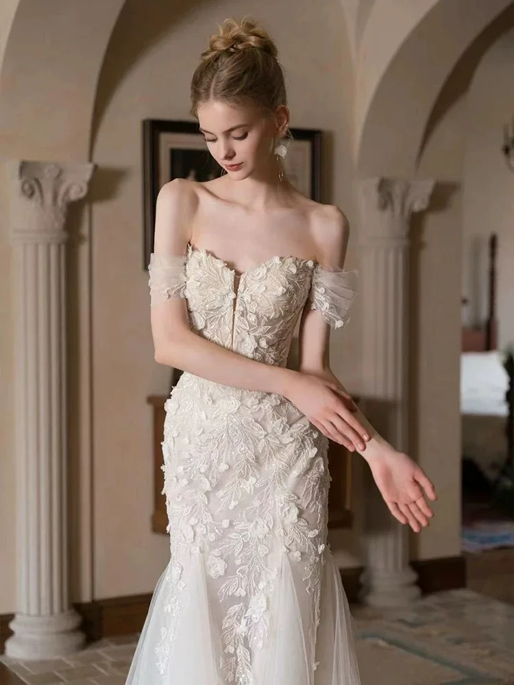 2025 Customzied Luxury Exquisite New bridal fishtail dress, elegant and slimming one-shoulder
2025 Customzied Luxury Exquisite New bridal fishtail dress, elegant and slimming one-shoulder