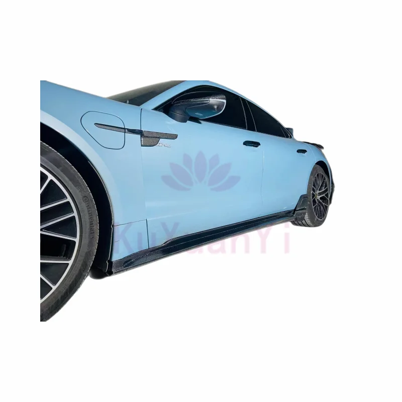 Dry Carbon Fiber Side Skirt for 2019-2022 P Taycan Side Skirt
Dry Carbon Fiber Side Skirt for 2019-2022 P Taycan Side Skirt