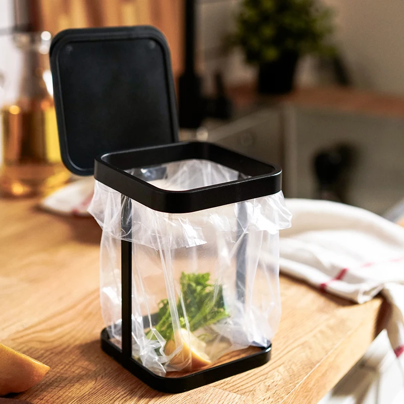 Desktop Mini Trash Can Household Flip Wrought Iron Garbage Bag Bracket Kitchen Countertop Office Dining Table Storage Basket
Desktop Mini Trash Can Household Flip Wrought Iron Garbage Bag Bracket Kitchen Countertop Office Dining Table Storage Basket