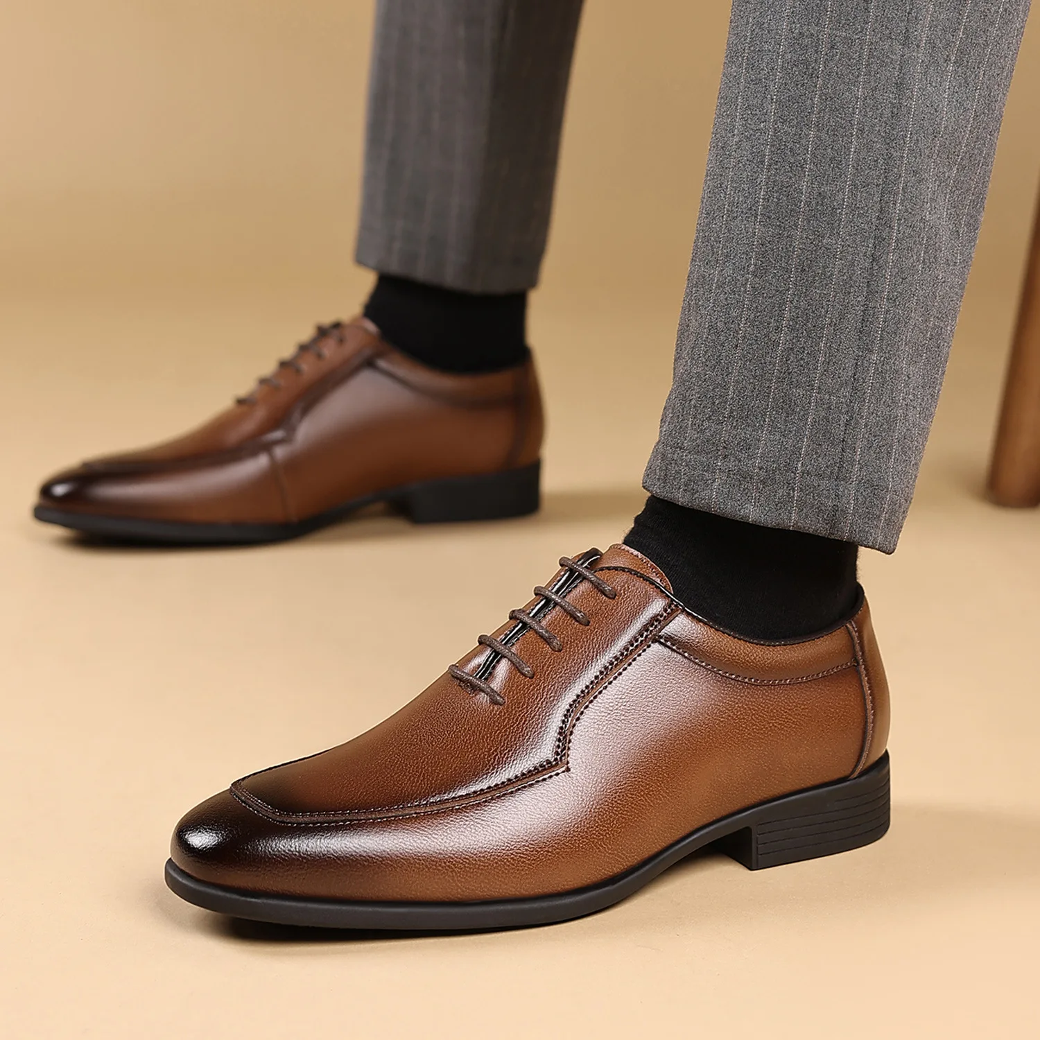 Luxury Men Casual Business Shoes Leather Men Dress Shoes Comfortable Fashion Loafers Shoes for Men Wedding Office Leather Shoe
Luxury Men Casual Business Shoes Leather Men Dress Shoes Comfortable Fashion Loafers Shoes for Men Wedding Office Leather Shoe