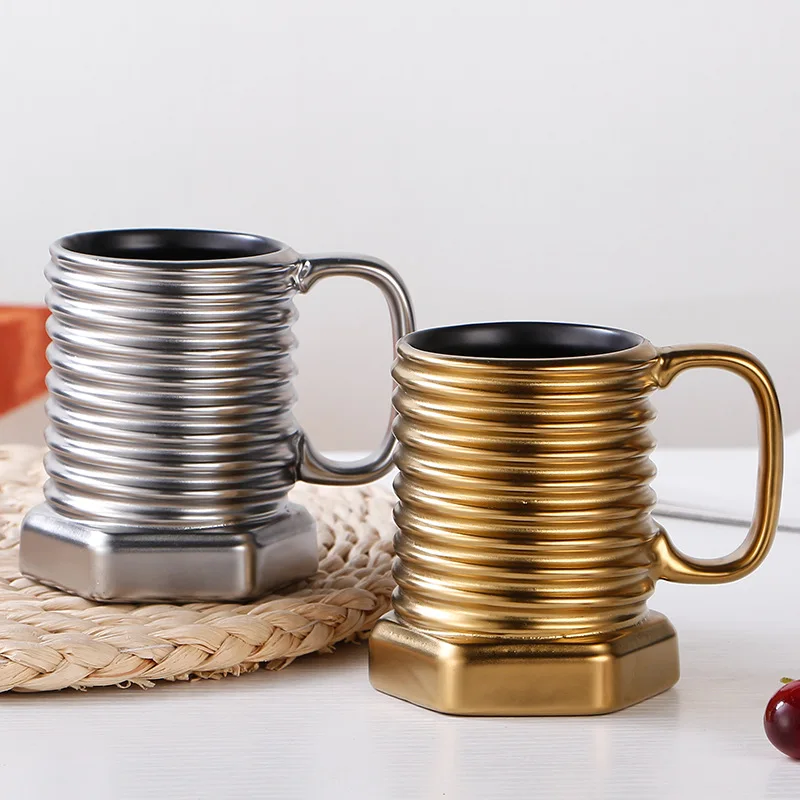 Matte Electroplated Mug Novel Ceramic Cup Screw Cups Office Coffee Cup Kitchen Bar Supplies Home Living Room Drinking Utensils
Matte Electroplated Mug Novel Ceramic Cup Screw Cups Office Coffee Cup Kitchen Bar Supplies Home Living Room Drinking Utensils