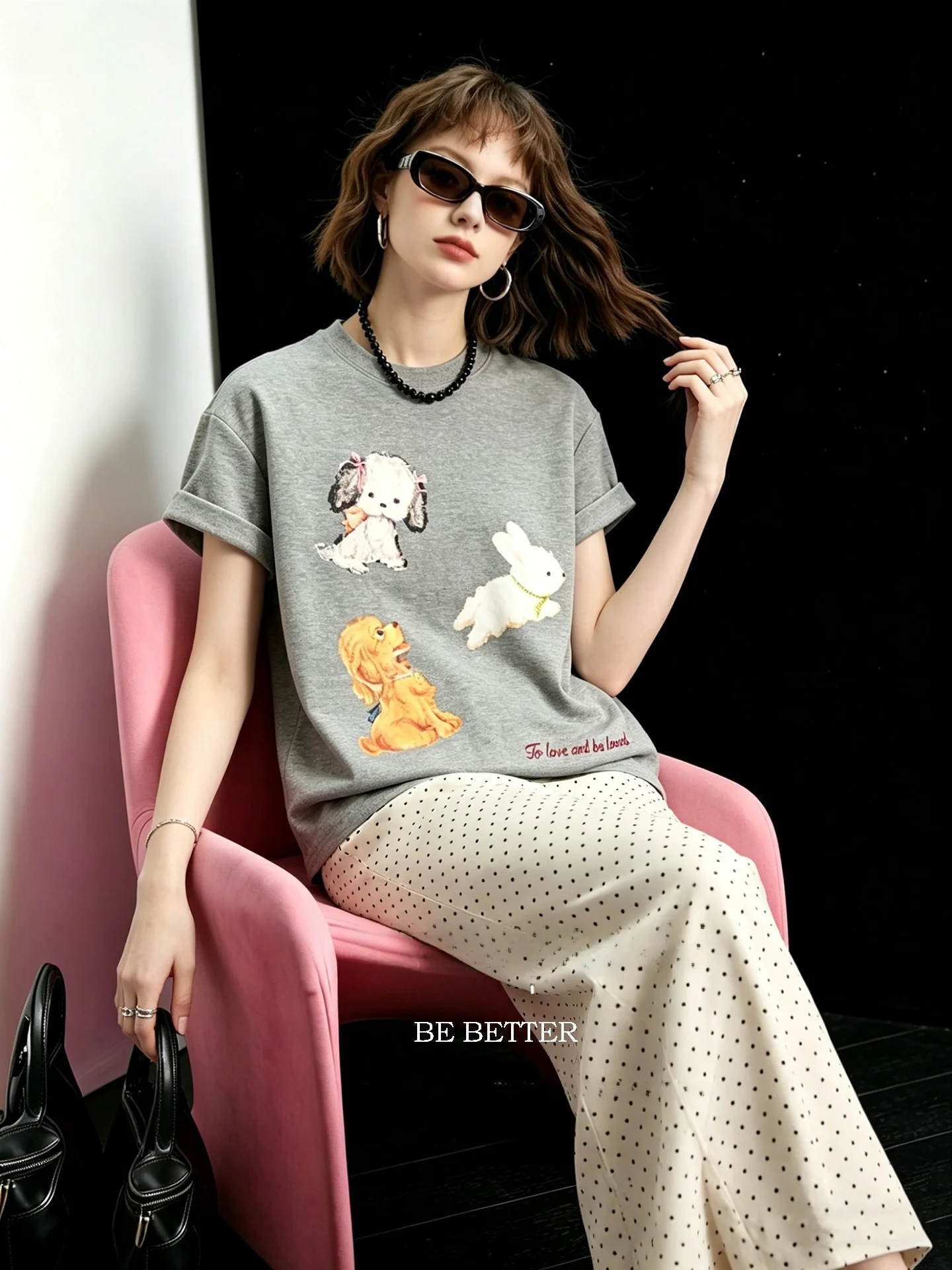 Huaappuw Summer New Retro Dog Animal Print Embroidery Letter T-Shirt Women's Loose Fit Short Sleeve round Neck Top
Huaappuw Summer New Retro Dog Animal Print Embroidery Letter T-Shirt Women's Loose Fit Short Sleeve round Neck Top