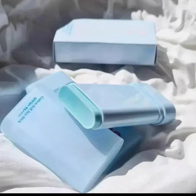 Korean Face Sunscreen Stick Light Blue Matte Sunstick For Soft Silky Skin Cotton Soft Sun Stick Watery Texture UV Protection New
Korean Face Sunscreen Stick Light Blue Matte Sunstick For Soft Silky Skin Cotton Soft Sun Stick Watery Texture UV Protection New