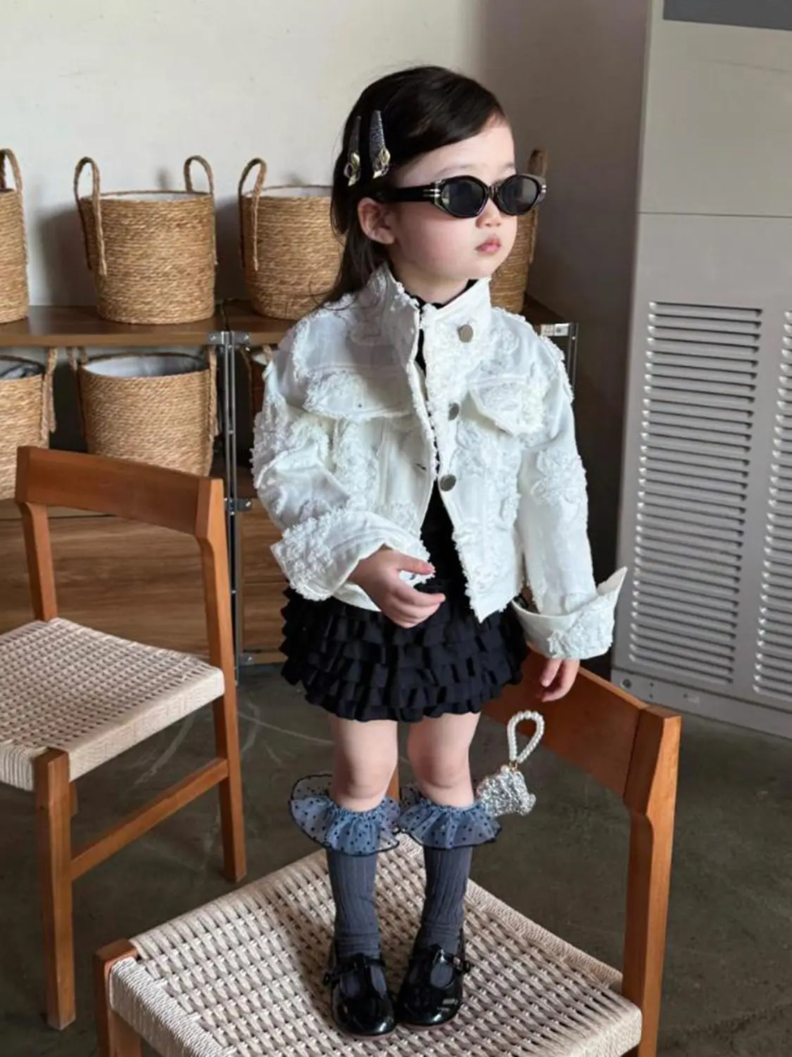 Spring and Autumn Children's Jacket Fashion New Style Girls' White Embroidered Coat High Sense Jacket Cardigan
Spring and Autumn Children's Jacket Fashion New Style Girls' White Embroidered Coat High Sense Jacket Cardigan