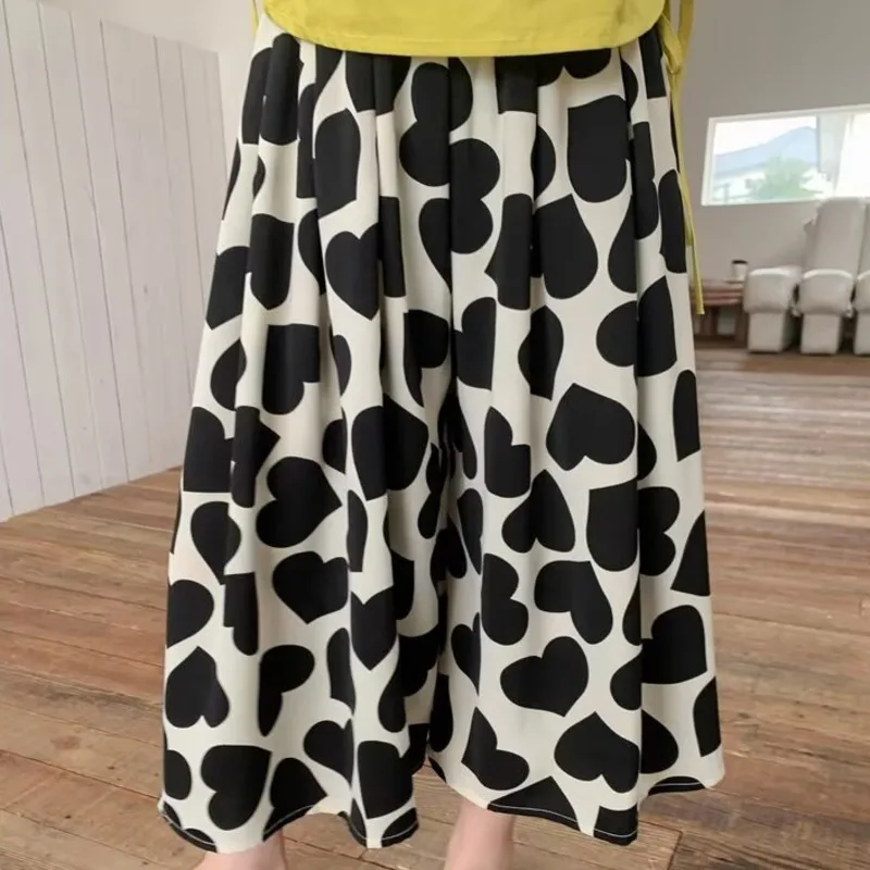 Cartoon Cute Trendy Shorts For Girls Ice Silk Wide Leg Pants For Summer Loose Sweet Fashionable And Simple Children's Clothing
Cartoon Cute Trendy Shorts For Girls Ice Silk Wide Leg Pants For Summer Loose Sweet Fashionable And Simple Children's Clothing