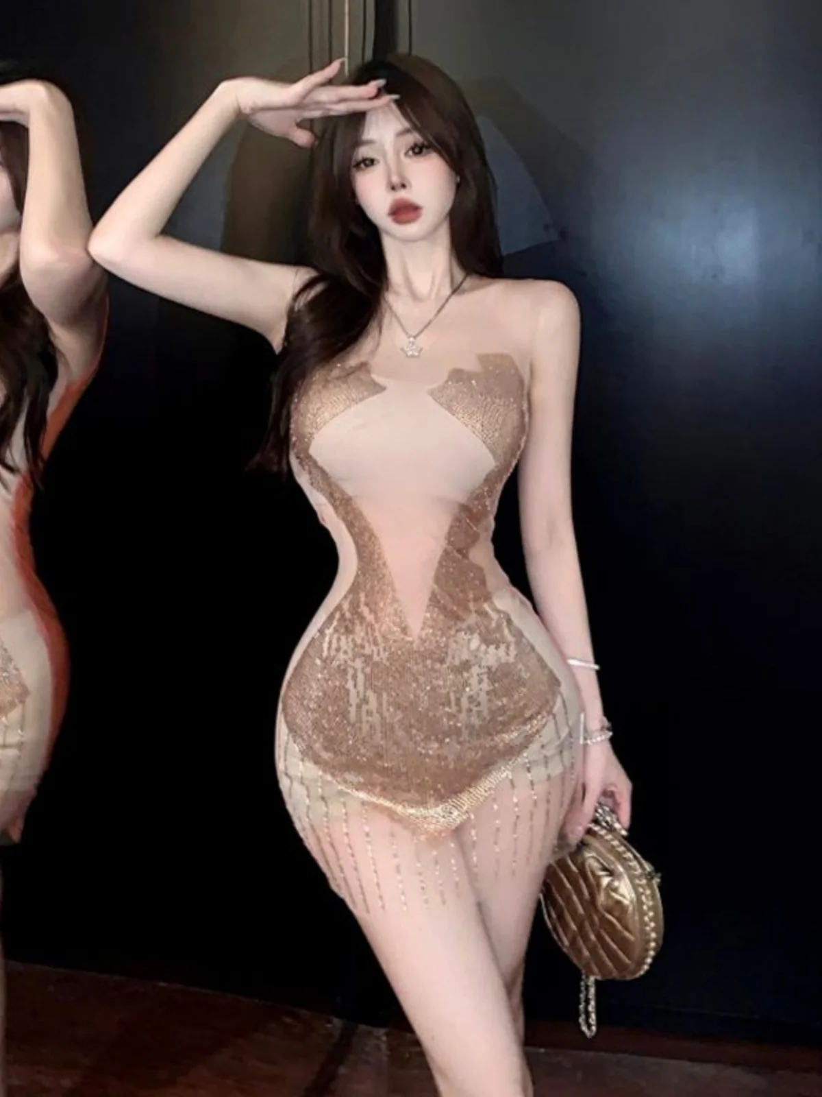 Сексуальное, соблазнительное, пикантное облегающее платье с круглым вырезом и стразами для ночного клуба, из полиэфирного волокна, летнее, однотонное
Сексуальное, соблазнительное, пикантное облегающее платье с круглым вырезом и стразами для ночного клуба, из полиэфирного волокна, летнее, однотонное