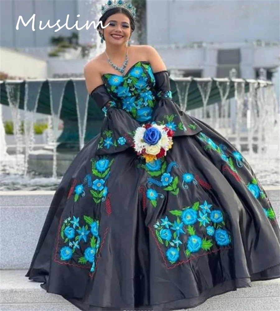 Princess Mexican Black Quinceanera Dresses Debutante Vestidos De 15 Año Blue Embroidery Xv vestido Para Elegant Party Customized
Princess Mexican Black Quinceanera Dresses Debutante Vestidos De 15 Año Blue Embroidery Xv vestido Para Elegant Party Customized