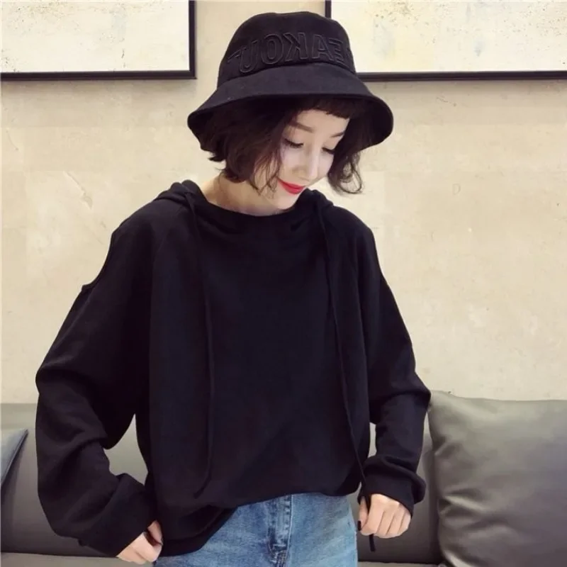 Baggy Sport Hoodies Black Women's Sweatshirt Loose Top Woman Clothing Hooded Y2k Style Autumn and Winter Japanese Streetwear Emo
Baggy Sport Hoodies Black Women's Sweatshirt Loose Top Woman Clothing Hooded Y2k Style Autumn and Winter Japanese Streetwear Emo