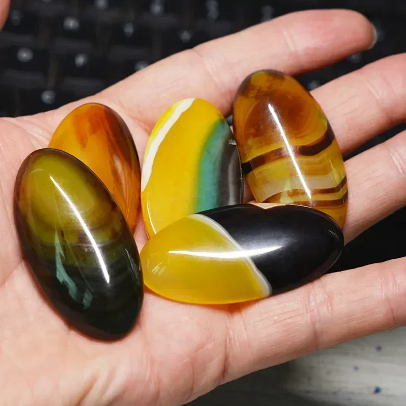 50x25mm 1pcs yellow natural striped agate round stone bead charm Diy flat back decorative ring jewelry making gasket material
50x25mm 1pcs yellow natural striped agate round stone bead charm Diy flat back decorative ring jewelry making gasket material