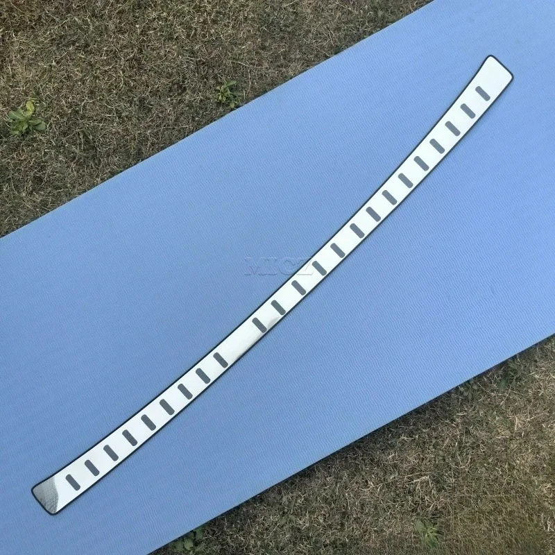 For Toyota Rav4 Xa50 Rear Guards Rear Bumper Cover Trim Stainless Steel Trunk Guard Plate Cover Car Accessories 2019 - 2023
For Toyota Rav4 Xa50 Rear Guards Rear Bumper Cover Trim Stainless Steel Trunk Guard Plate Cover Car Accessories 2019 - 2023