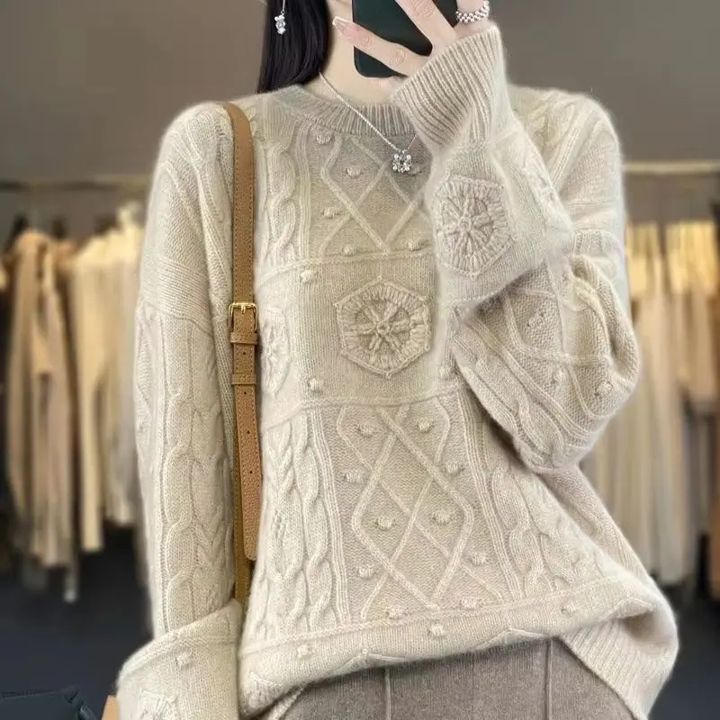 Autumn Winter New Round Neck Embroidered knitted Sweater Women's Pullover Loose Casual All-match Bottoming Sweater Ladies Jumpe
Autumn Winter New Round Neck Embroidered knitted Sweater Women's Pullover Loose Casual All-match Bottoming Sweater Ladies Jumpe