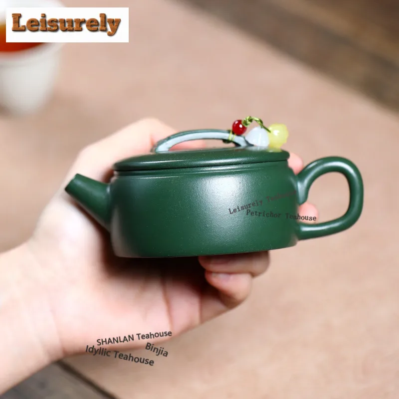 130ml High-end Yixing Purple Clay Teapots Handmade Large Caliber Pot Raw Ore Green Mud Kettle Zisha Tea Set Tea Items Craft Gift
130ml High-end Yixing Purple Clay Teapots Handmade Large Caliber Pot Raw Ore Green Mud Kettle Zisha Tea Set Tea Items Craft Gift
