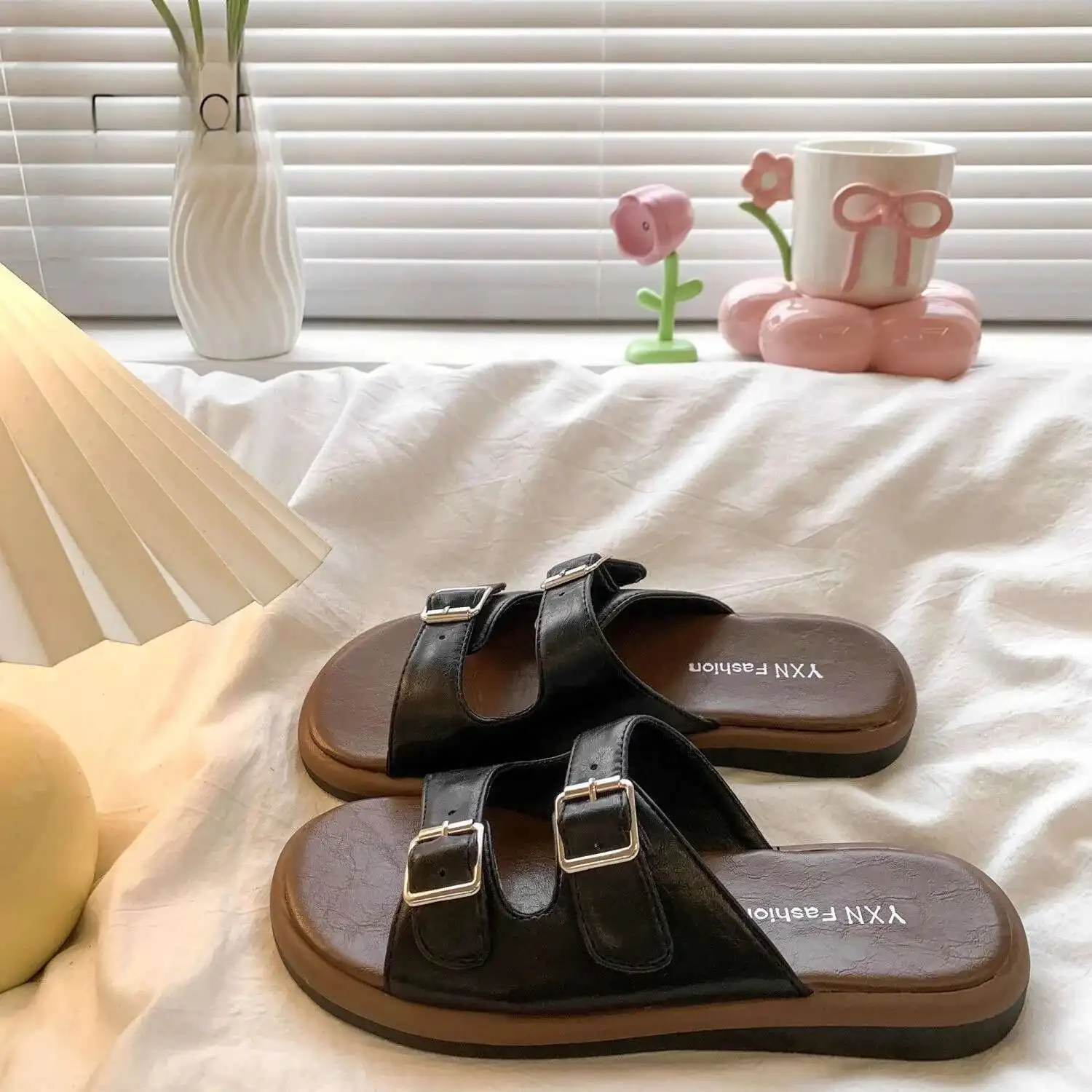 Double Belt Slippers Women's Sandals 2023 Summer Thi Heel Platform Slip-On Beach PU Leather Slippers
Double Belt Slippers Women's Sandals 2023 Summer Thi Heel Platform Slip-On Beach PU Leather Slippers