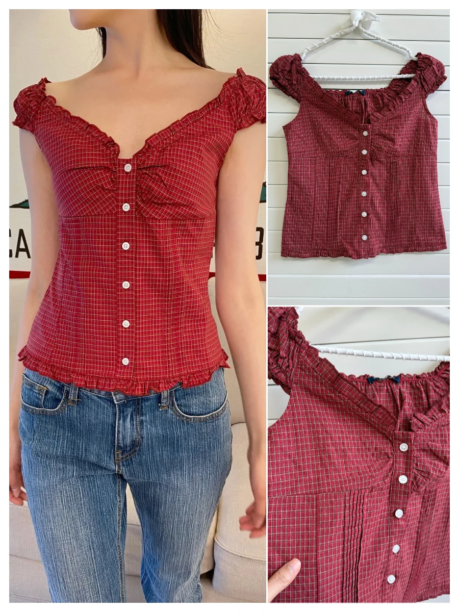 Cute Red Plaid Folds Blouse Tees Women Casual Single Breasted Ruffle Sleeveless Tank Tops Sweet Vintage Preppy Style Camisole
Cute Red Plaid Folds Blouse Tees Women Casual Single Breasted Ruffle Sleeveless Tank Tops Sweet Vintage Preppy Style Camisole