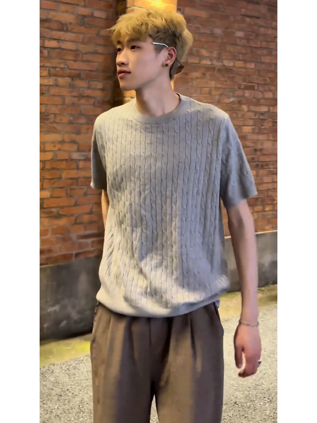 Laoqian Style Knitted Short Sleeve Men's T-Shirt Summer Lazy High End Sensation Shoulder T-Shirt American Small Collar Half S...
Laoqian Style Knitted Short Sleeve Men's T-Shirt Summer Lazy High End Sensation Shoulder T-Shirt American Small Collar Half S...