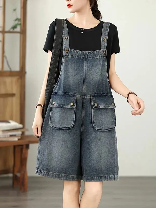 Summer Fashion New Women's Denim Overalls Loose Oversized Commuting Jumpsuit Shorts
Summer Fashion New Women's Denim Overalls Loose Oversized Commuting Jumpsuit Shorts