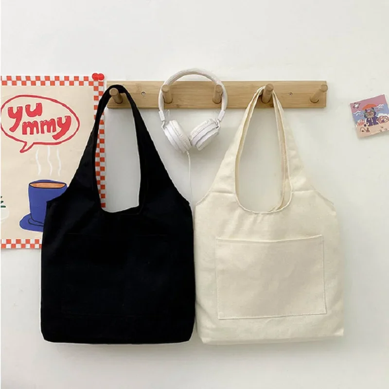 Simple Canvas Small Bag Vintage Women Handbags for Work Commuting Carrying Bag Solid Color College Handbag Casual Bookbag
Simple Canvas Small Bag Vintage Women Handbags for Work Commuting Carrying Bag Solid Color College Handbag Casual Bookbag