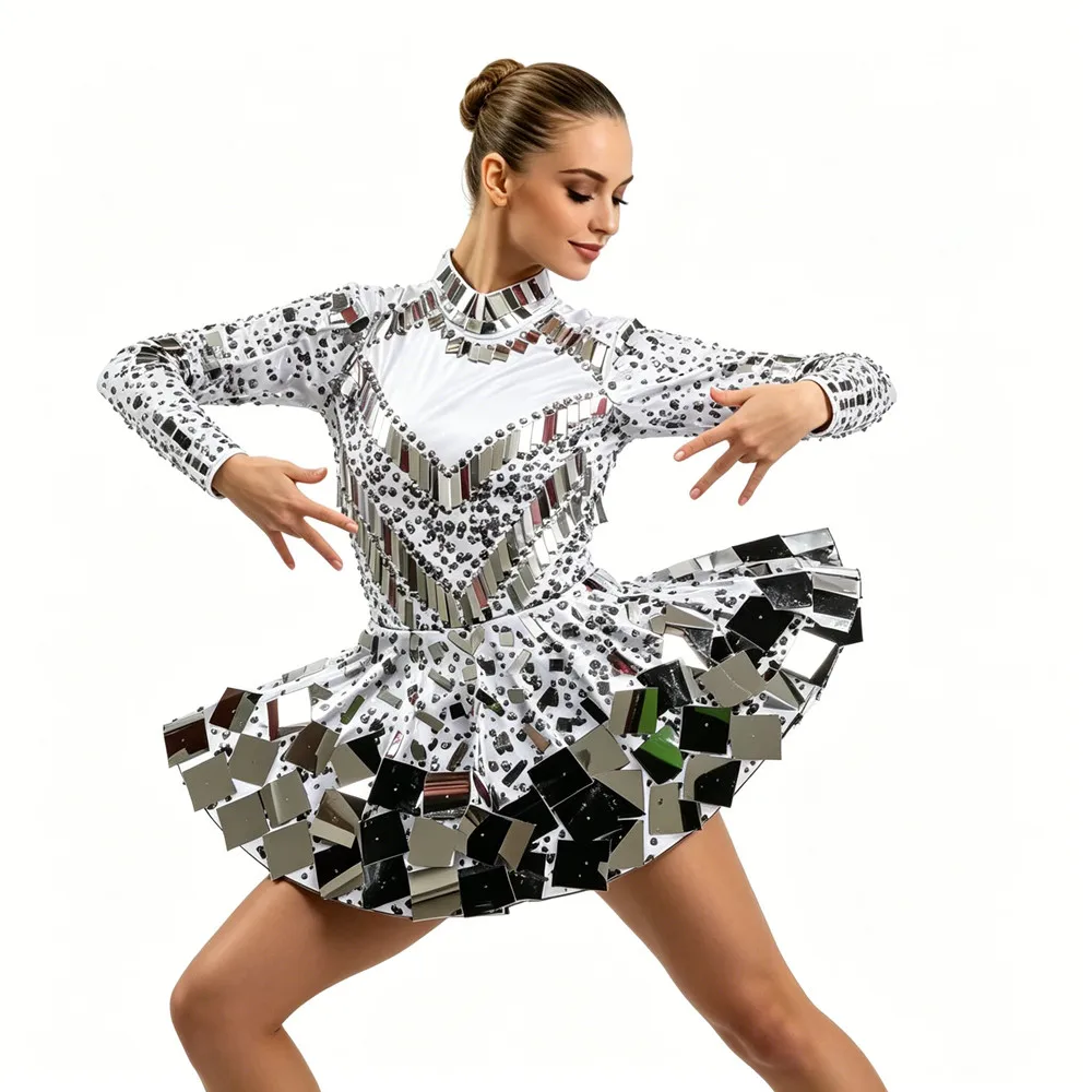 Women Glitter Mirror Sequins Short Dress Sexy Nightclub Bar Dance Team Costume Women Singer Dancer Party Performance Clothes
Women Glitter Mirror Sequins Short Dress Sexy Nightclub Bar Dance Team Costume Women Singer Dancer Party Performance Clothes