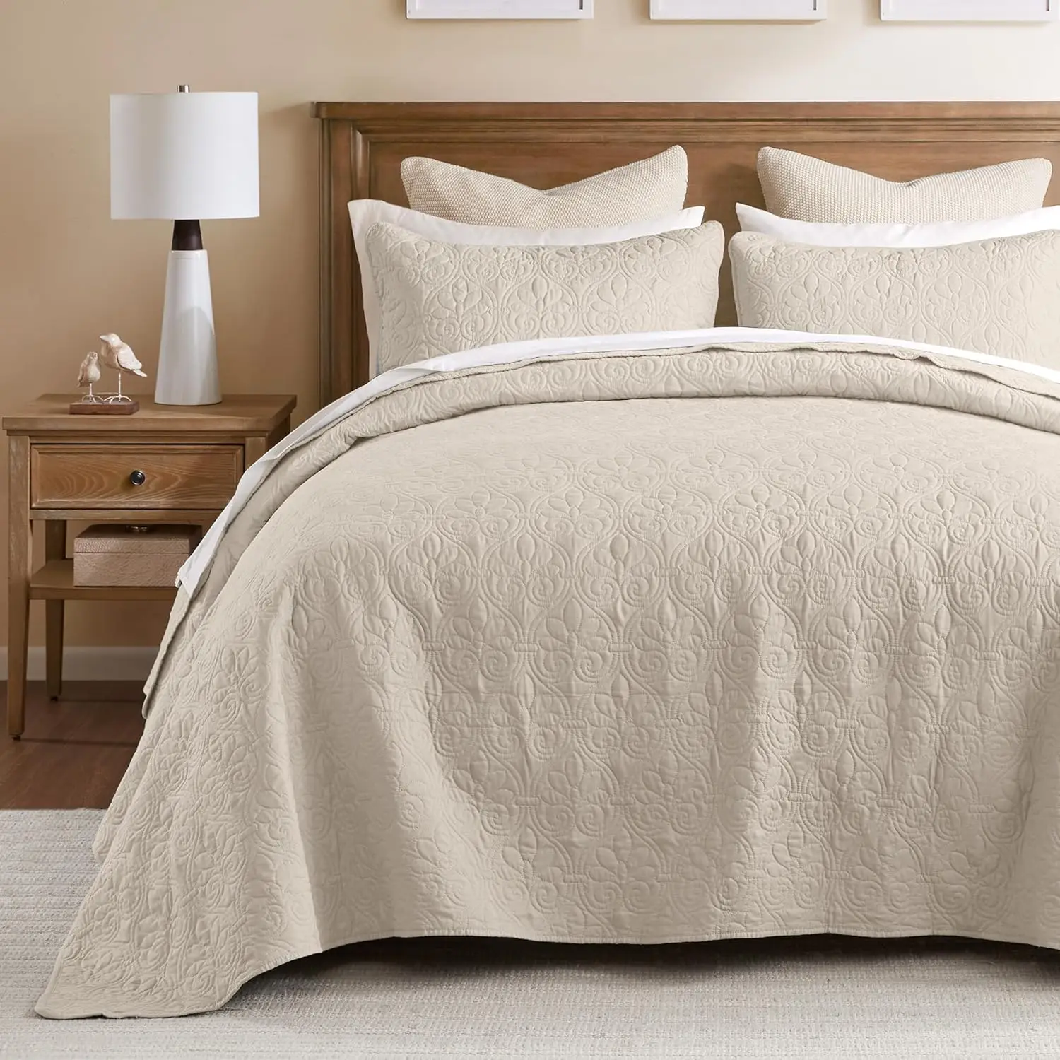 King Size Quilt Bedding Set - 3 Piece Ultra Soft Microfiber Damask Coverlet Cream
King Size Quilt Bedding Set - 3 Piece Ultra Soft Microfiber Damask Coverlet Cream