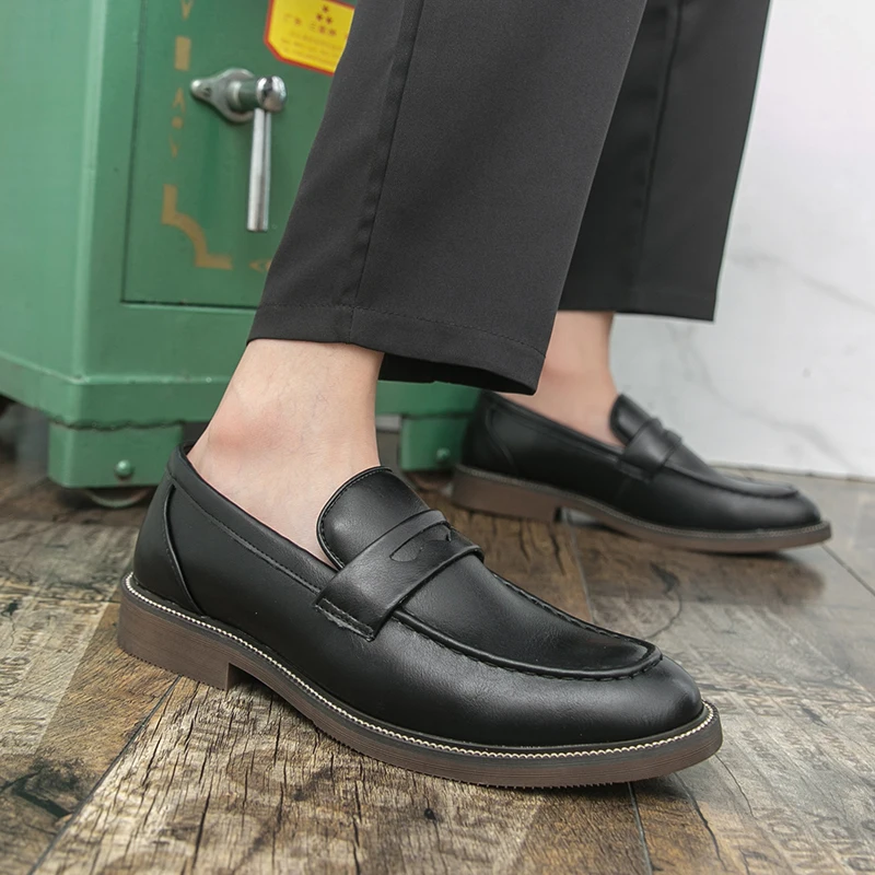 Men's Loafers Business Dress Leather Shoes Men's Brown Oxford Shoes High Quality Soft Flat Casual Shoe Zapatos Para Hombre Male
Men's Loafers Business Dress Leather Shoes Men's Brown Oxford Shoes High Quality Soft Flat Casual Shoe Zapatos Para Hombre Male