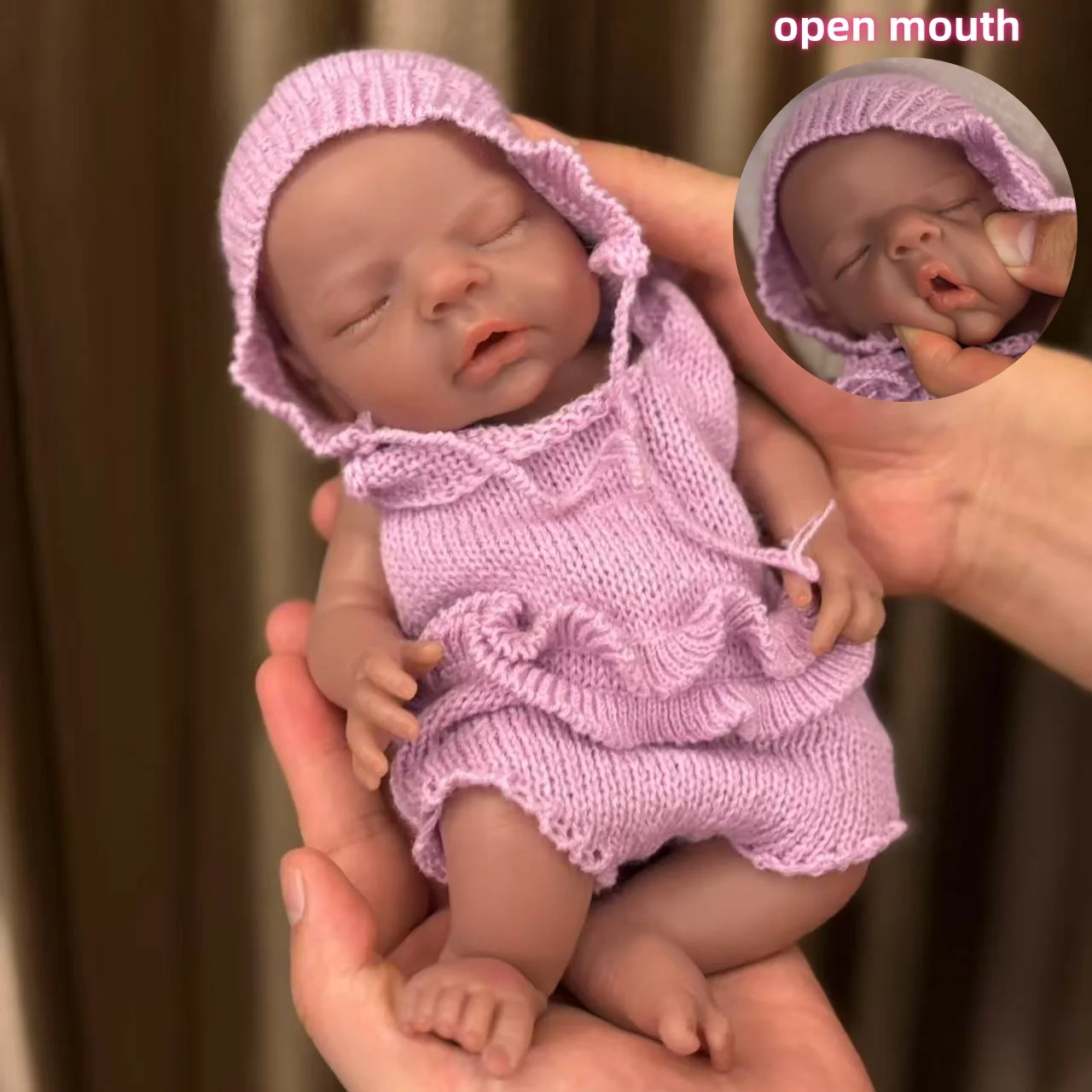 10 Inch Open Mouth Silicone Girl Handmade Washable Dark Skin Painted Reborn Dolls Collectible Bebe Boneca Renascida Muñecas
10 Inch Open Mouth Silicone Girl Handmade Washable Dark Skin Painted Reborn Dolls Collectible Bebe Boneca Renascida Muñecas