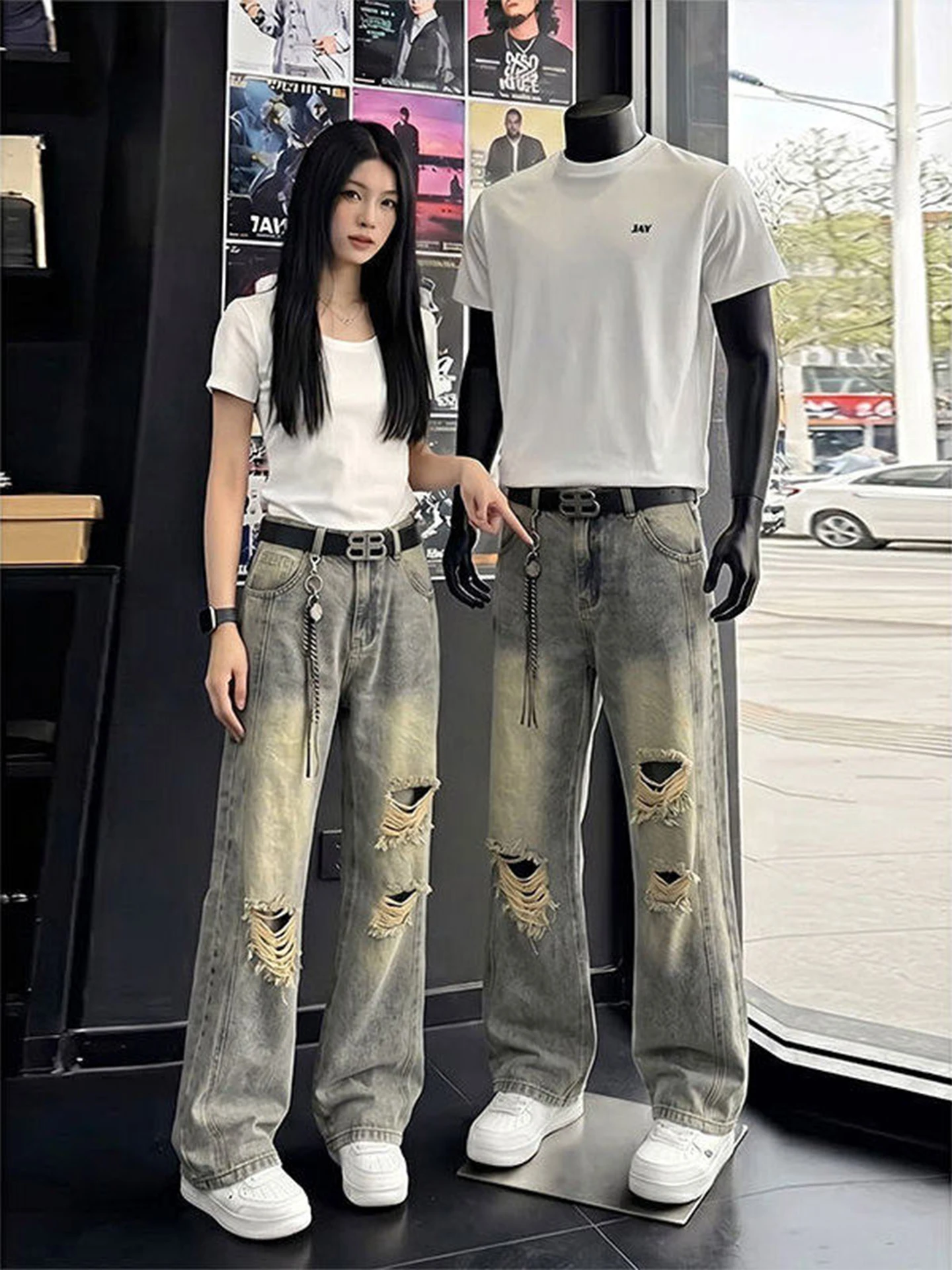 Washed Ripped American High Street Jeans Men Summer Thin Vintage Vibe Poor Man Straight Blade Knee Casual Wear Resistant Loos...
Washed Ripped American High Street Jeans Men Summer Thin Vintage Vibe Poor Man Straight Blade Knee Casual Wear Resistant Loos...