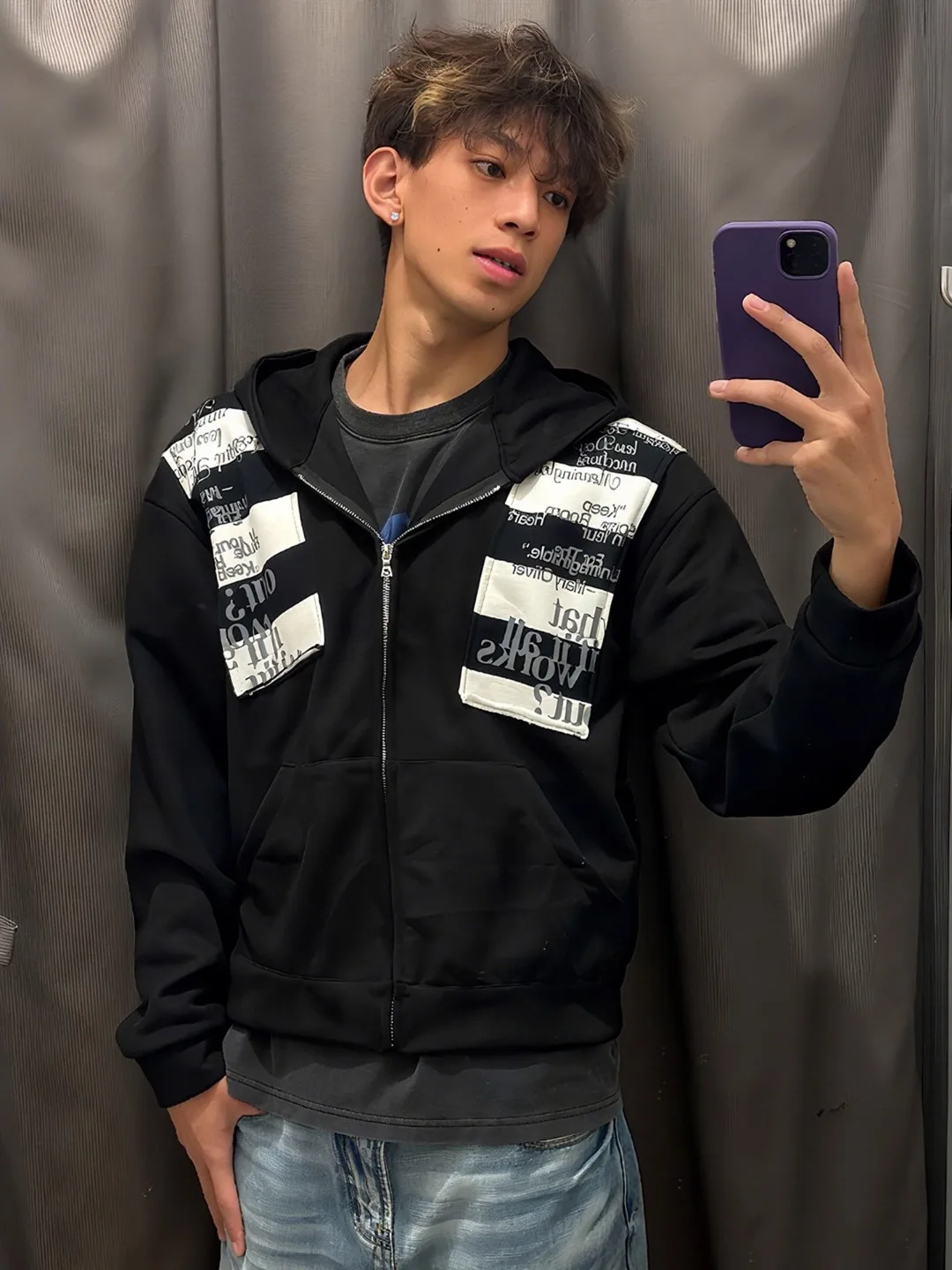Bla American Patchwork Embroidered ort Hoodie Jaet Men's Faion Brand Cool ort Coat High Sense Hooded Outerwear
Bla American Patchwork Embroidered ort Hoodie Jaet Men's Faion Brand Cool ort Coat High Sense Hooded Outerwear