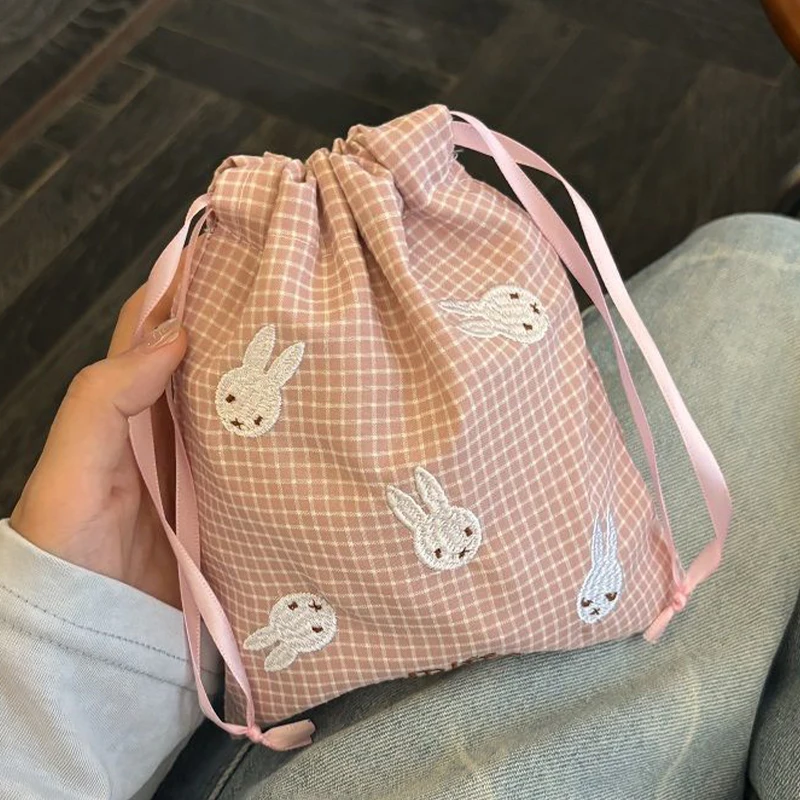 Cute Miffy Embroidered Drawstring Bag Portable Handheld Storage Pouch Cosmetic Organizer Dustproof Bag Fashion Small Item Pouch
Cute Miffy Embroidered Drawstring Bag Portable Handheld Storage Pouch Cosmetic Organizer Dustproof Bag Fashion Small Item Pouch
