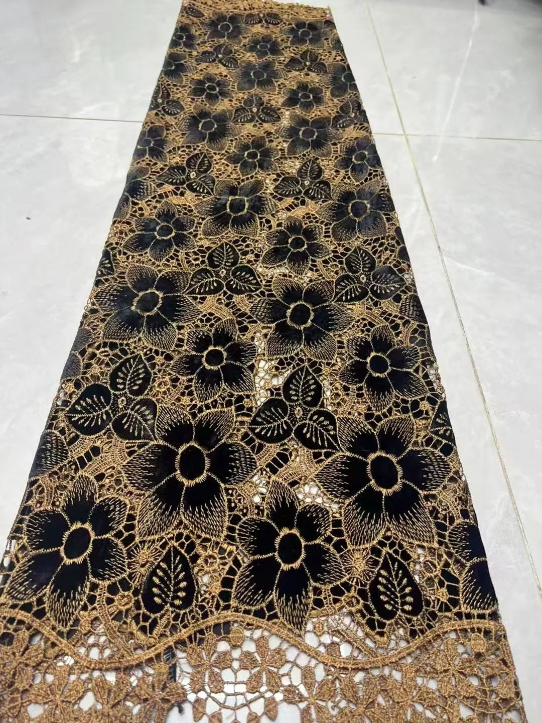 Африканская кружевная ткань 2026, высокое качество, нигерийская кружевная ткань, бархатная лазерная вышивка, швейцарская вуаль, шнур, кружево для свадьбы, 5 ярдов
Африканская кружевная ткань 2026, высокое качество, нигерийская кружевная ткань, бархатная лазерная вышивка, швейцарская вуаль, шнур, кружево для свадьбы, 5 ярдов