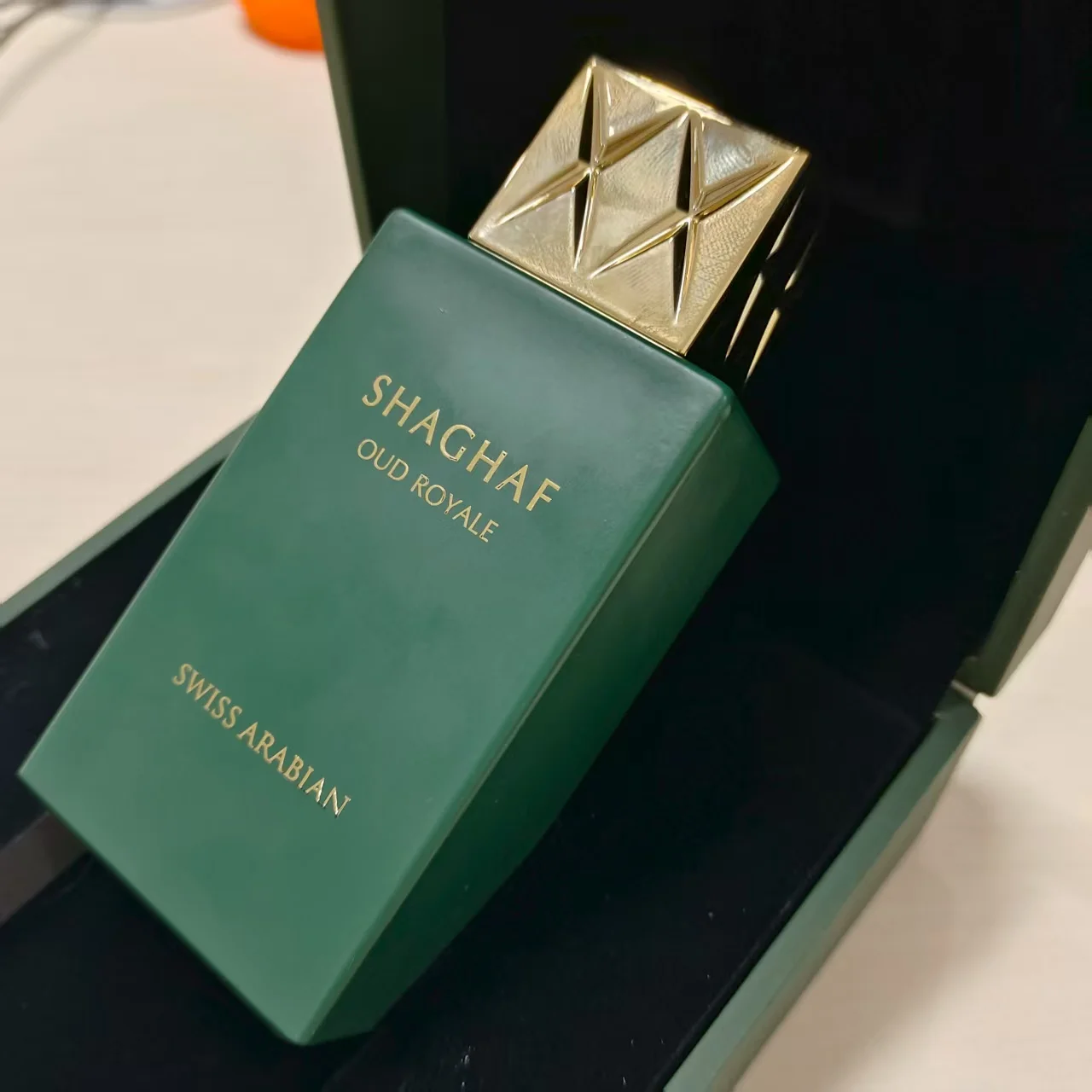 Swiss Arabian Shaghaf Oud Royale spice, Oud, Fragrance - saffron and lavender notes - perfume for women and men
Swiss Arabian Shaghaf Oud Royale spice, Oud, Fragrance - saffron and lavender notes - perfume for women and men