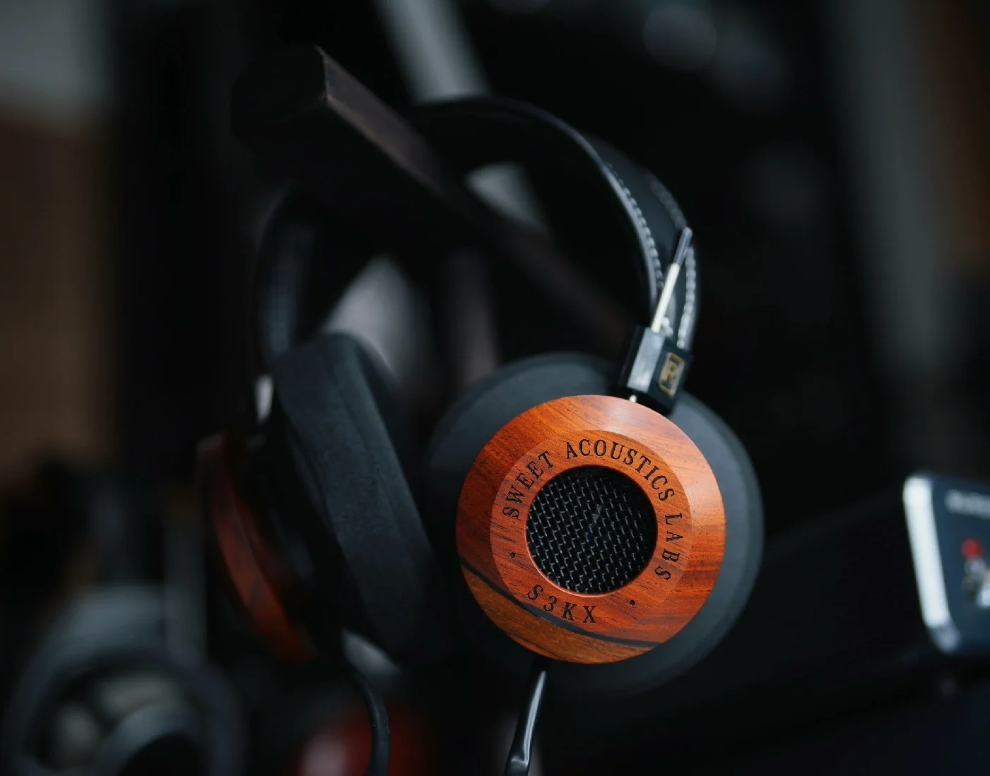 SWEET GS3000X music headphone/GRADO-MOD
SWEET GS3000X music headphone/GRADO-MOD