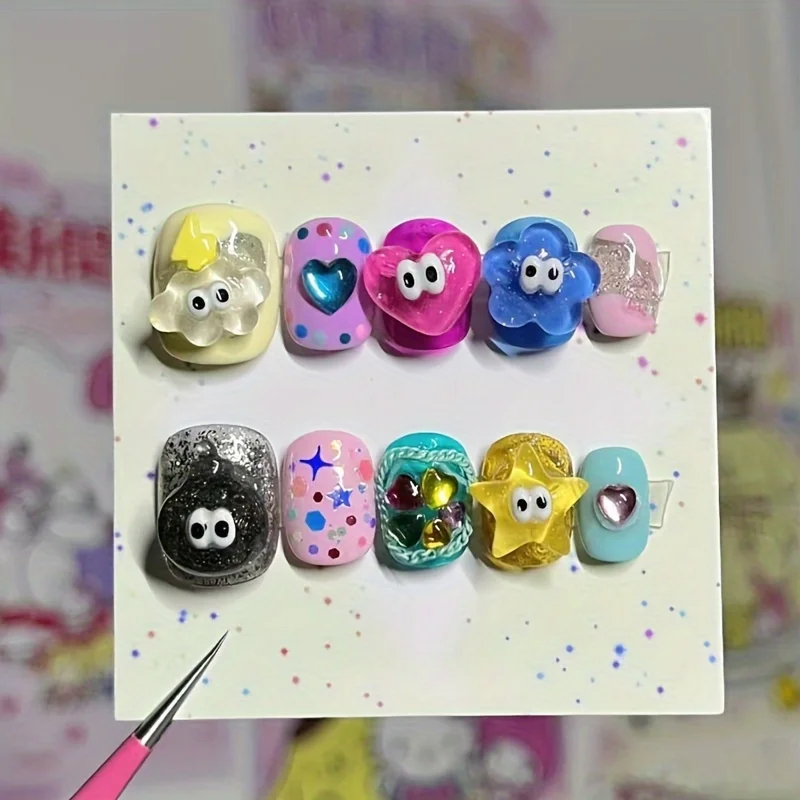 10 шт. милых трехмерных накладных ногтей ручной работы конфетных цветов с облаками, пятиконечными звездами и морскими звездами.
10 шт. милых трехмерных накладных ногтей ручной работы конфетных цветов с облаками, пятиконечными звездами и морскими звездами.