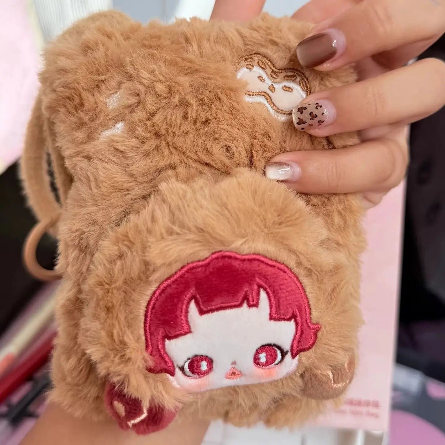 POP MART Skullpanda 'You Found Me' Series Mini Bag Mystery Box Blind Box Collectible Figurines Home Decor Desktop Ornament
POP MART Skullpanda 'You Found Me' Series Mini Bag Mystery Box Blind Box Collectible Figurines Home Decor Desktop Ornament
