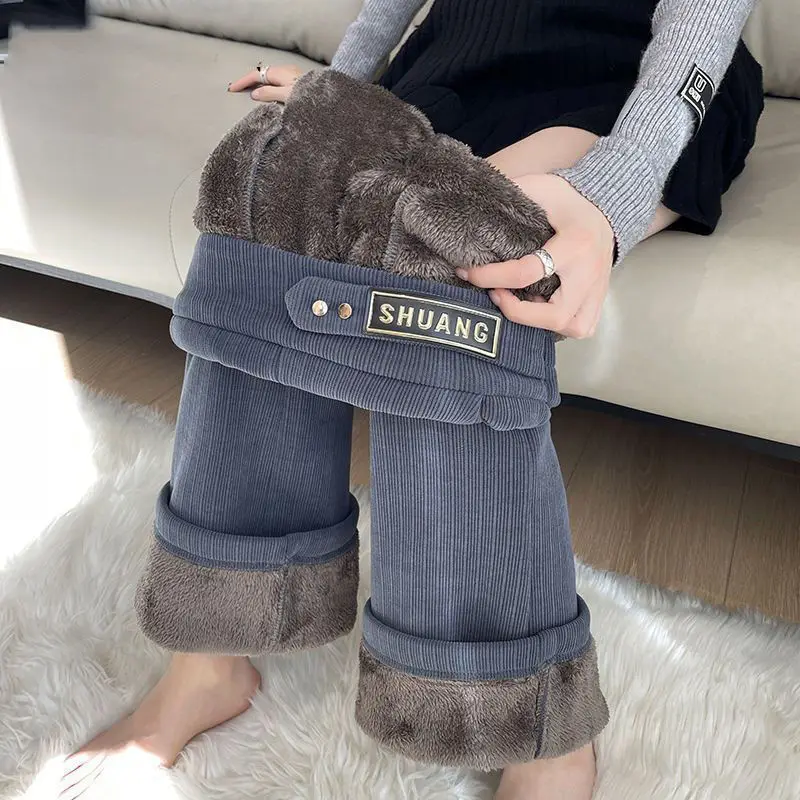 Winter velvet thickened wide leg slimming casual flared pants women's new elastic waist solid color versatile pants
Winter velvet thickened wide leg slimming casual flared pants women's new elastic waist solid color versatile pants