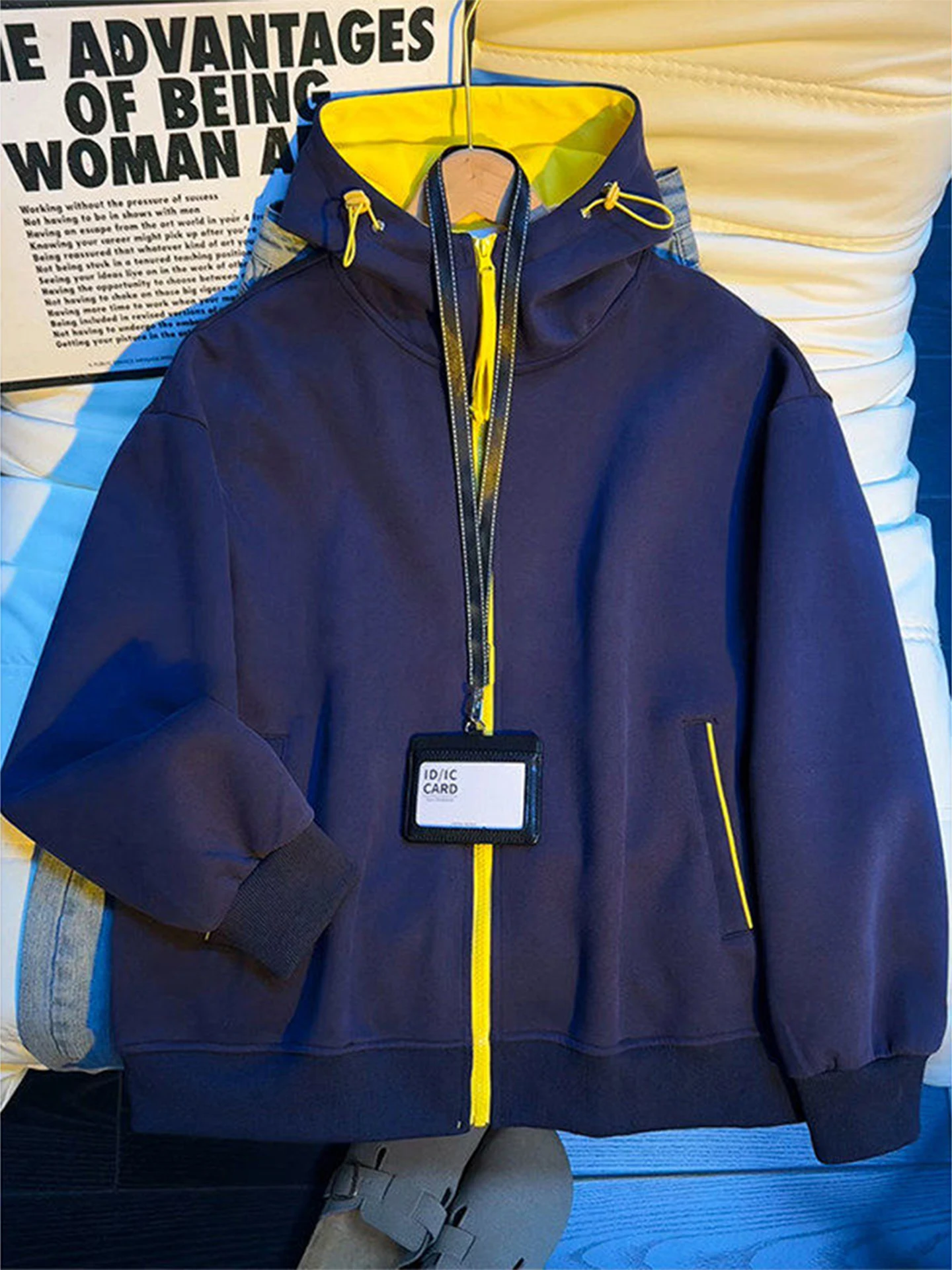 Мужская толстовка с капюшоном на молнии Olive een, новая весенняя модель, дизайн с цветовыми блоками, высококачественная толстовка с капюшоном, повседневная спортивная куртка
Мужская толстовка с капюшоном на молнии Olive een, новая весенняя модель, дизайн с цветовыми блоками, высококачественная толстовка с капюшоном, повседневная спортивная куртка