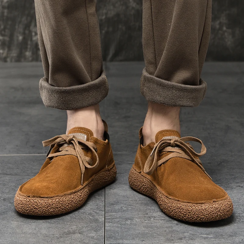 Дизайнерские оксфорды в британском стиле, мужские замшевые туфли с мягким верхом, деловые высококачественные лоферы на шнуровке, популярная деловая мужская обувь
Дизайнерские оксфорды в британском стиле, мужские замшевые туфли с мягким верхом, деловые высококачественные лоферы на шнуровке, популярная деловая мужская обувь