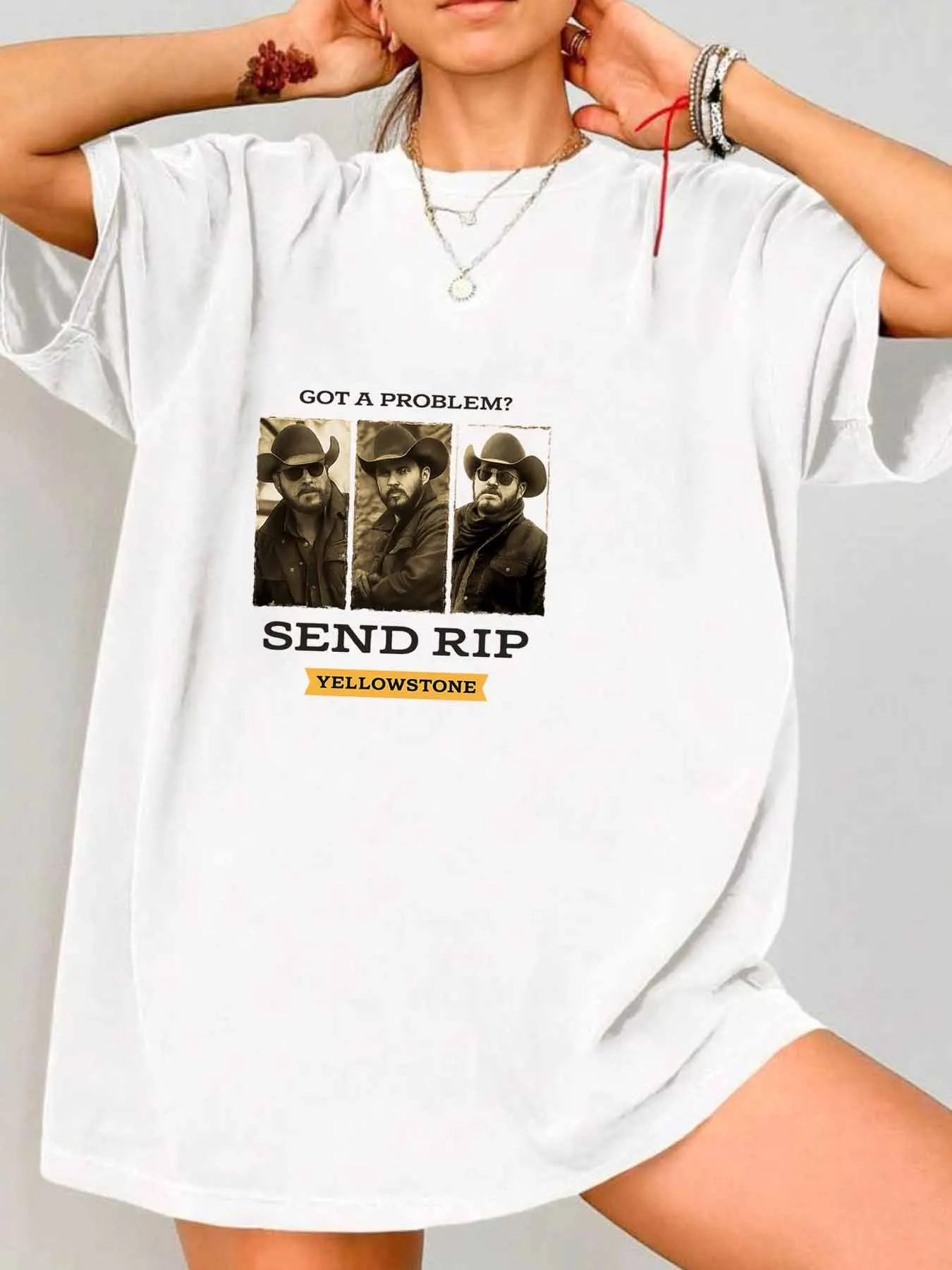 【014419】SEND RIP Plus size women's round neck short sleeve T-shirt with elastic half sleeves and trendy prints
【014419】SEND RIP Plus size women's round neck short sleeve T-shirt with elastic half sleeves and trendy prints