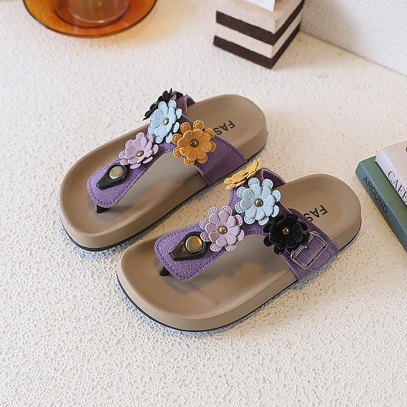 Cute Vintage 3D Flower Decor Thong Flip Flops for Girls, Paste Metal Buckle Flat Slides Lightweight Beach Daily Casual Sandals
Cute Vintage 3D Flower Decor Thong Flip Flops for Girls, Paste Metal Buckle Flat Slides Lightweight Beach Daily Casual Sandals