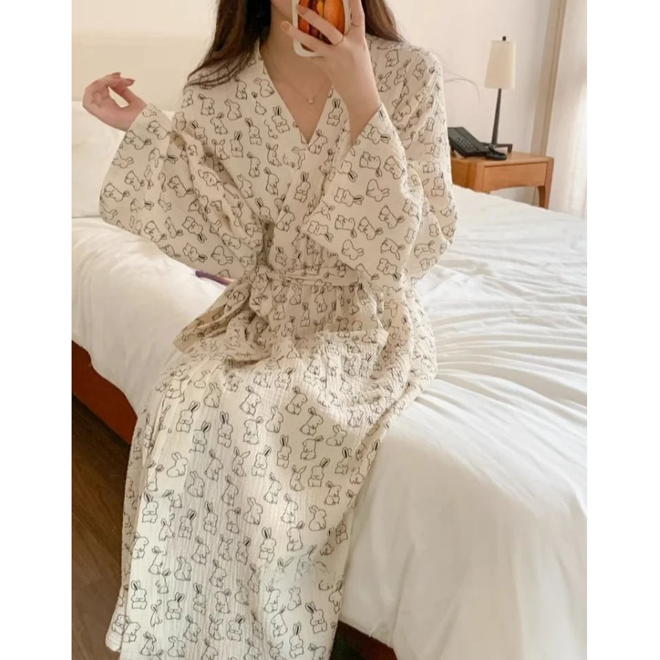 Cute Cartoon Rabbit Long Sleeve Sleepwear Women's Home Clothes Spring Autumn New Style Comfortable Lightweight Robe Pajama
Cute Cartoon Rabbit Long Sleeve Sleepwear Women's Home Clothes Spring Autumn New Style Comfortable Lightweight Robe Pajama