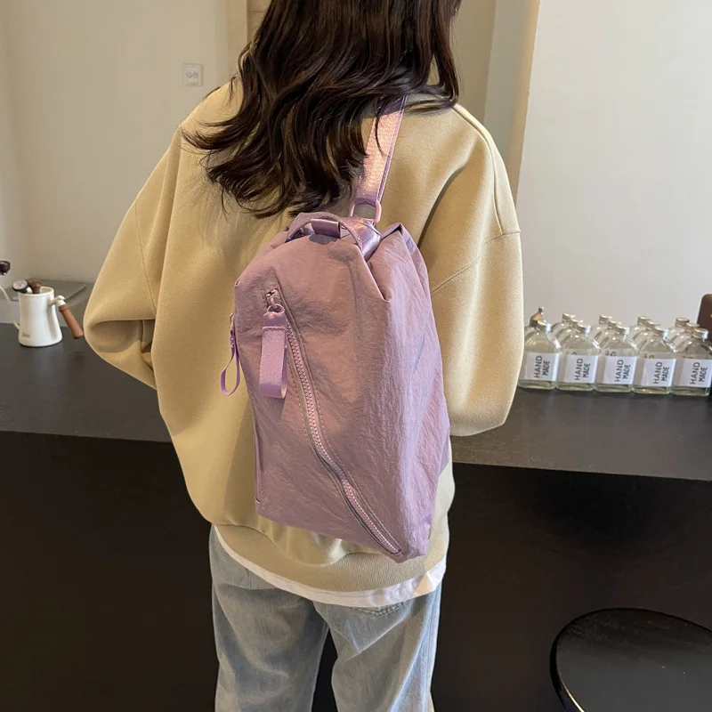 Nylon Crossbody Bag Multi Functional Fashionable Simple Shoulder Bag for Outdoor Sports Fitness Daily Use
Nylon Crossbody Bag Multi Functional Fashionable Simple Shoulder Bag for Outdoor Sports Fitness Daily Use