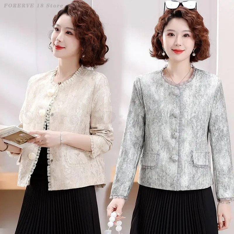 Autumn Female Tang Clothes Tops New Chinese Style O-Neck Jacquard Jacket Casual Loose Temperament Coat Shirt for Women Outwear
Autumn Female Tang Clothes Tops New Chinese Style O-Neck Jacquard Jacket Casual Loose Temperament Coat Shirt for Women Outwear