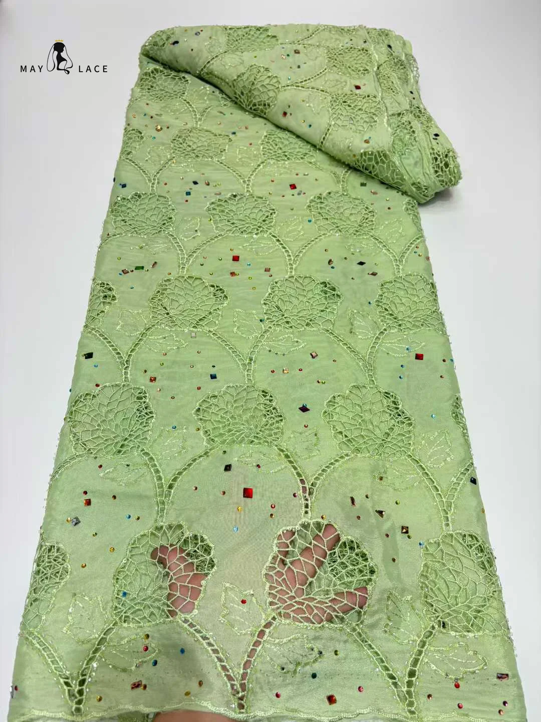 French Embroidery Stones Lace Nigerian Dress Fabric 2025 High Quality African Mesh Chiffon Lace Fabric For Women Wedding Party
French Embroidery Stones Lace Nigerian Dress Fabric 2025 High Quality African Mesh Chiffon Lace Fabric For Women Wedding Party