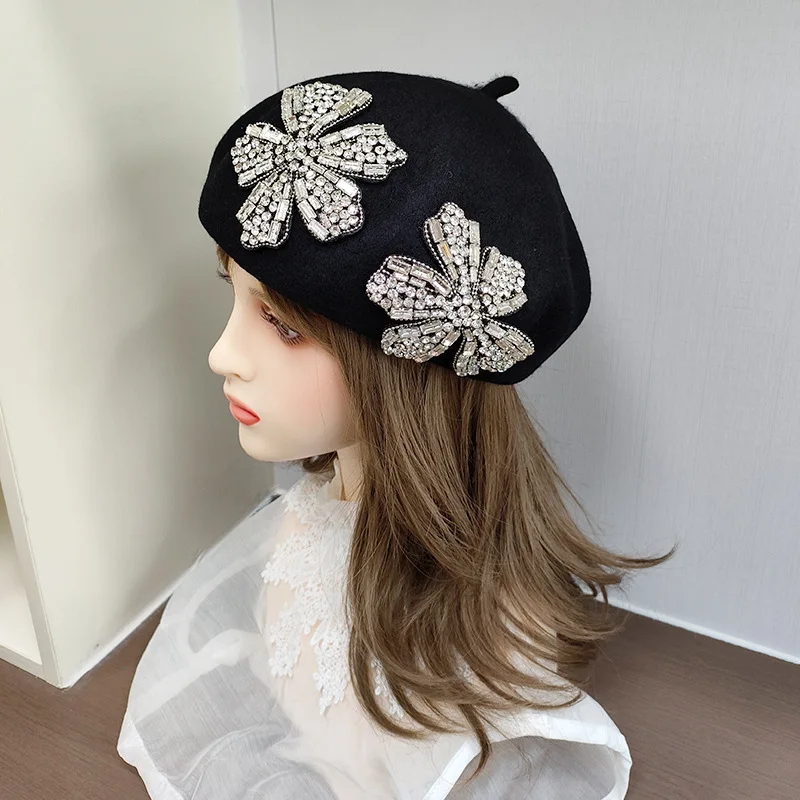 Original design chic winter all wool beret Korean light luxury fashion rhinestone bow girl warm temperament painter hat
Original design chic winter all wool beret Korean light luxury fashion rhinestone bow girl warm temperament painter hat