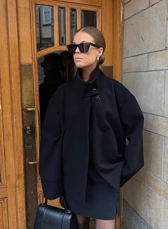 Women's Fashion Stand Collar Short Jacket Elegant Timeless Single Breasted Long Sleeve Coat Winter Lady Casual Commute Outwear
Women's Fashion Stand Collar Short Jacket Elegant Timeless Single Breasted Long Sleeve Coat Winter Lady Casual Commute Outwear