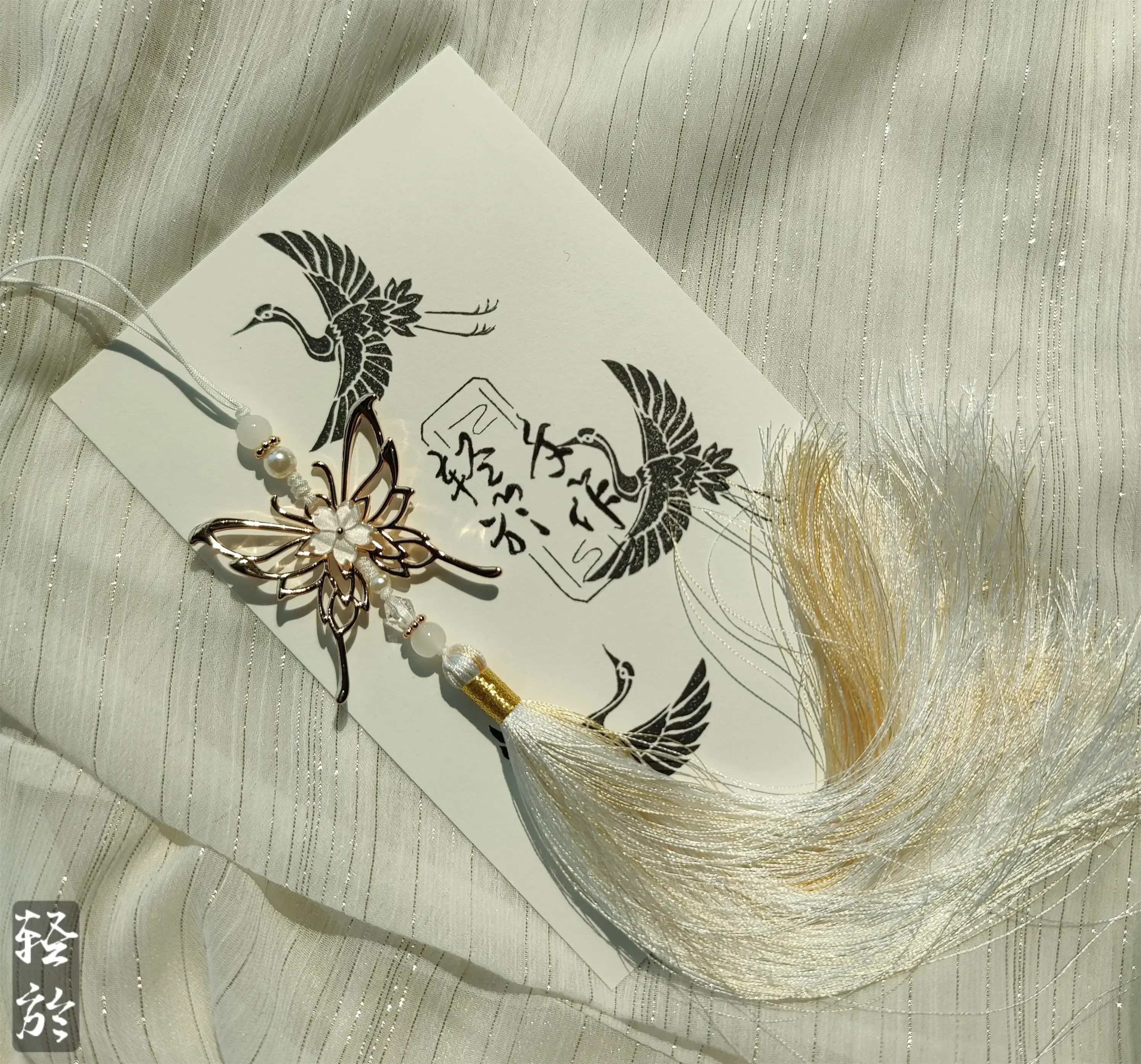Antique tassel pendant, flute pendant, fan pendant, Hanfu accessories, forbidden step, pressure placket, palace sash
Antique tassel pendant, flute pendant, fan pendant, Hanfu accessories, forbidden step, pressure placket, palace sash