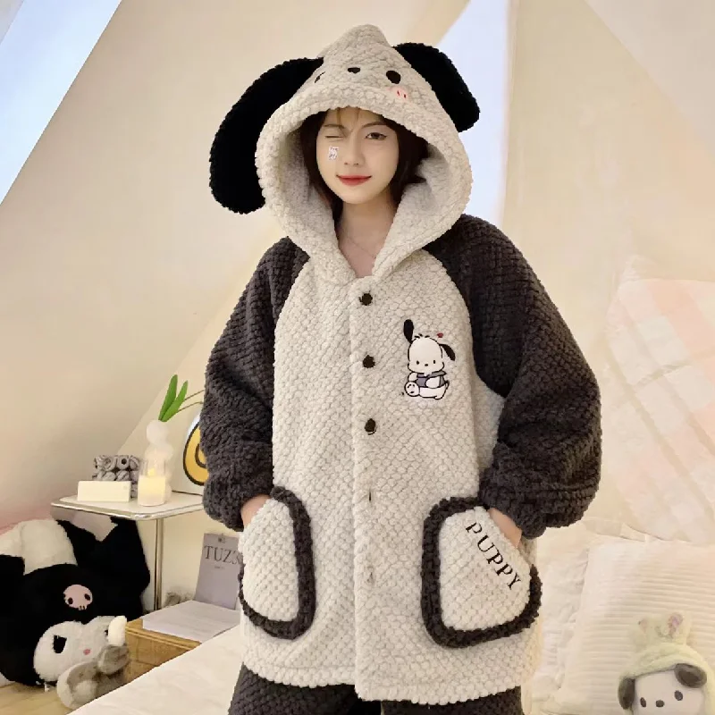 Милый пижамный комплект для женщин с изображением аниме-персонажа Синаморолл, теплый и удобный, из плотного хлопка, в стиле каваи, для сна, сладкий и нежный, с брюками.
Милый пижамный комплект для женщин с изображением аниме-персонажа Синаморолл, теплый и удобный, из плотного хлопка, в стиле каваи, для сна, сладкий и нежный, с брюками.