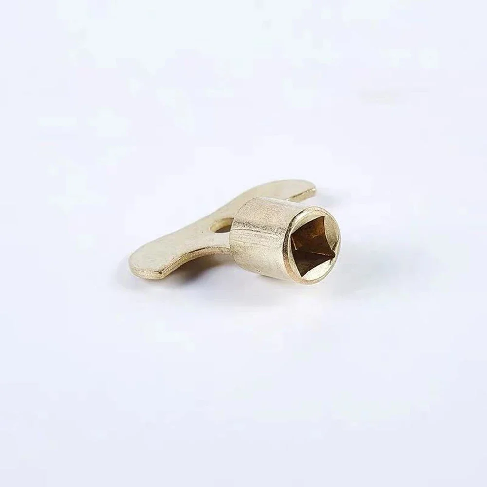 Brass Key Faucet Key Square Spool Bleed Key Special Lock Water Tap Air Valve Switch Brass Hole Plumbing Faucet
Brass Key Faucet Key Square Spool Bleed Key Special Lock Water Tap Air Valve Switch Brass Hole Plumbing Faucet