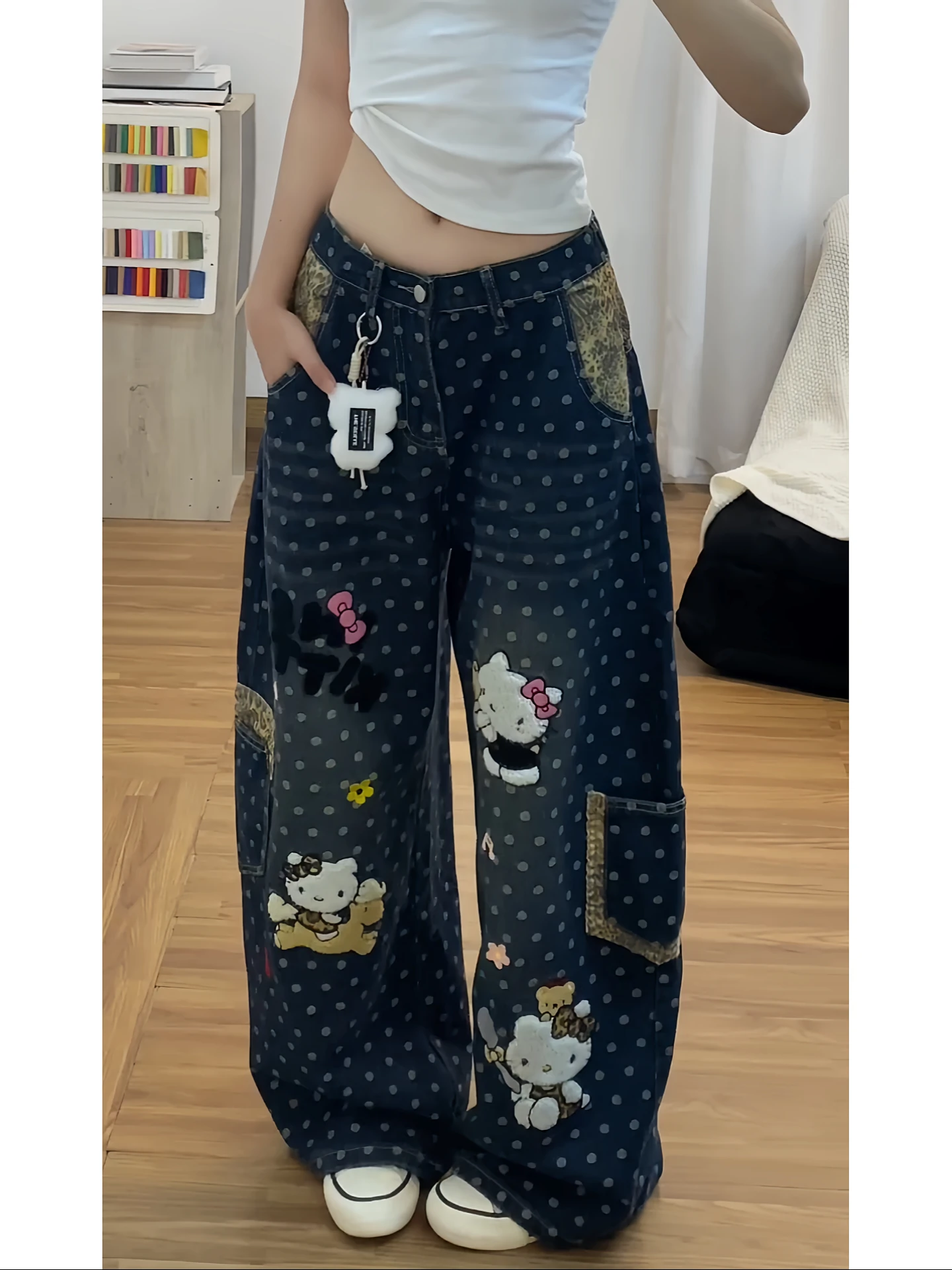 plus Size American Retro Polka Dot Leopard Print Cartoon Embroidery Wide Leg Knife Denim Pants High Waist Loose Lazy Lad...
plus Size American Retro Polka Dot Leopard Print Cartoon Embroidery Wide Leg Knife Denim Pants High Waist Loose Lazy Lad...