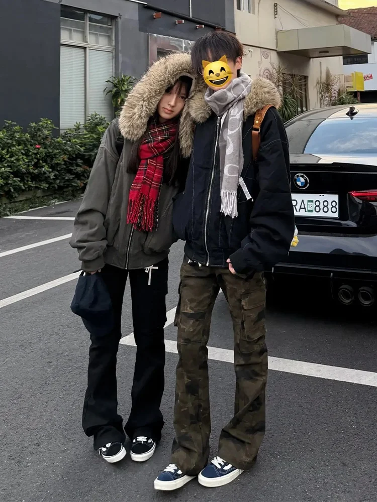 Модные американские джинсы-клеш с камуфляжным принтом и флисовой подкладкой для мужчин, прямого кроя, повседневные, в стиле рабочей одежды
Модные американские джинсы-клеш с камуфляжным принтом и флисовой подкладкой для мужчин, прямого кроя, повседневные, в стиле рабочей одежды