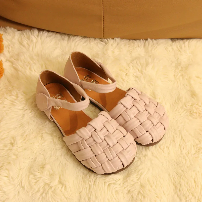 Casual Woven Leather Roman Sandals Women's Slip-On Loafers Hollow out Design Comfortable Low Heel Fashionable Spring Shoes
Casual Woven Leather Roman Sandals Women's Slip-On Loafers Hollow out Design Comfortable Low Heel Fashionable Spring Shoes